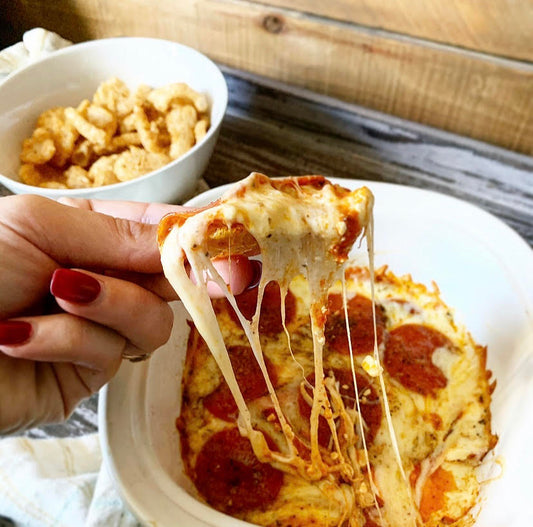 Pepperoni Pizza Dip with Pizza Pork Rinds by Emily Settles ( @cheezy_e)